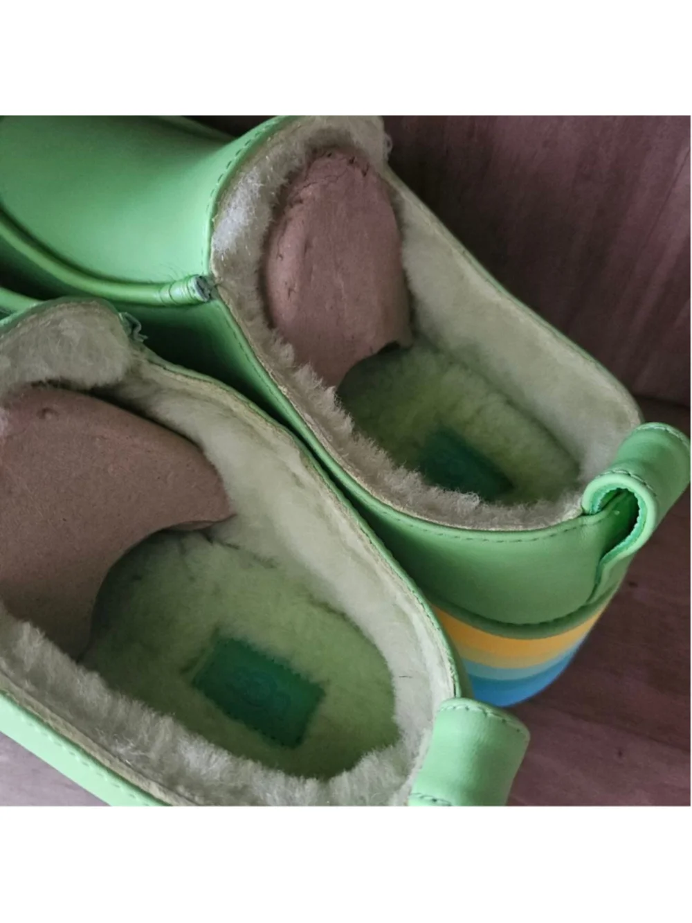 UGG Urseen All Gender Neon Retro Platform Slides Wool Lined Blue Womens 10 Pride